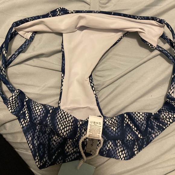 CUPSHE Bikini set - Picture 8 of 8